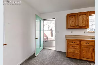 2824 W Pikes Peak Avenue, Colorado Springs, CO 80904 - Photo 11