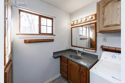 2824 W Pikes Peak Avenue, Colorado Springs, CO 80904 - Photo 15