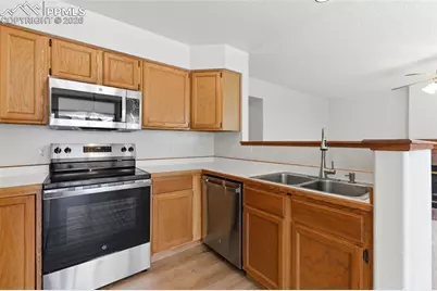 8321 Wilmington Drive, Colorado Springs, CO 80920 - Photo 15