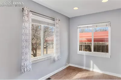 908 1/2 Bennett Avenue, Colorado Springs, CO 80909 - Photo 9