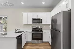 1116 Babette Hts, Colorado Springs, CO 80904 - Photo 5
