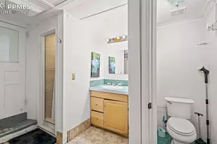 1919 W Colorado Ave, Colorado Springs, CO 80904 - Photo 23