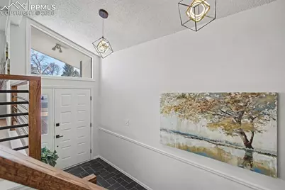 2670 Roundtop Drive, Colorado Springs, CO 80918 - Photo 5