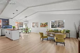 2670 Roundtop Dr, Colorado Springs, CO 80918 - Photo 7