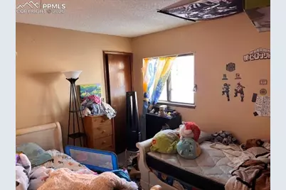 3350 Bridgewater Drive, Colorado Springs, CO 80916 - Photo 7