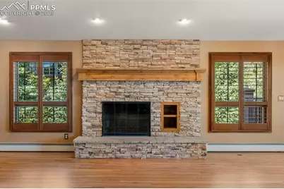 40 Upland Road, Colorado Springs, CO 80906 - Photo 7