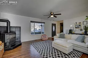 2827 Gomer Ave, Colorado Springs, CO 80910 - Photo 7