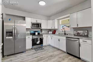 4038 West Dr, Pueblo, CO 81008 - Photo 9