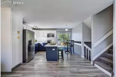 3378 Foxridge Drive, Colorado Springs, CO 80916 - Photo 9