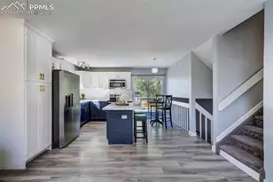 3378 Foxridge Dr, Colorado Springs, CO 80916 - Photo 9