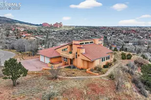 133 Crystal Hills Blvd, Manitou Springs, CO 80829 - Photo 3