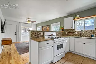 410 N 17th St, Colorado Springs, CO 80904 - Photo 11