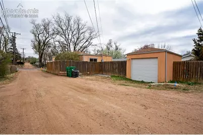 410 N 17th Street, Colorado Springs, CO 80904 - Photo 5