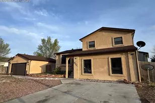 4233 Moonbeam Dr, Colorado Springs, CO 80916 - Photo 1