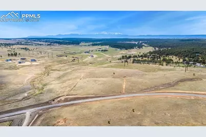 10438 Alamar Way, Colorado Springs, CO 80908 - Photo 25