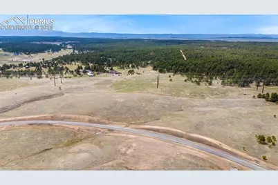 10438 Alamar Way, Colorado Springs, CO 80908 - Photo 27