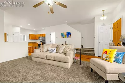 2009 Creekridge Point, Colorado Springs, CO 80910 - Photo 5