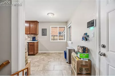 2122 Sussex Lane, Colorado Springs, CO 80909 - Photo 9