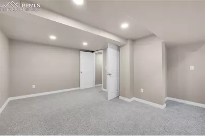 106 E Las Vegas Street, Colorado Springs, CO 80903 - Photo 9