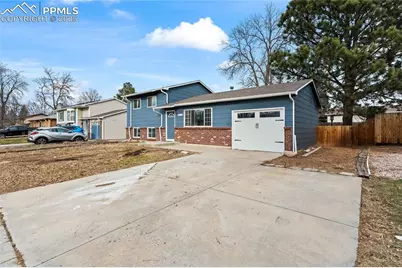 3915 Fetlock Circle, Colorado Springs, CO 80918 - Photo 3