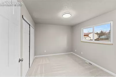 3915 Fetlock Circle, Colorado Springs, CO 80918 - Photo 15