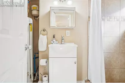 1154 Manitou Avenue, Manitou Springs, CO 80829 - Photo 35