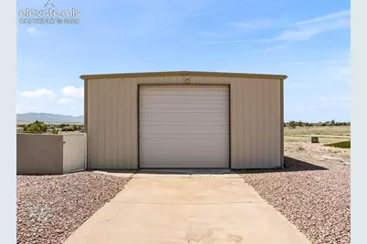1195 S Los Charros Drive, Pueblo, CO 81007 - Photo 41