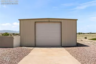 1195 S Los Charros Dr, Pueblo, CO 81007 - Photo 41