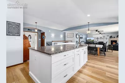 1195 S Los Charros Drive, Pueblo, CO 81007 - Photo 5