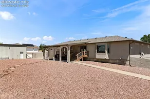 1195 S Los Charros Dr, Pueblo, CO 81007 - Photo 37