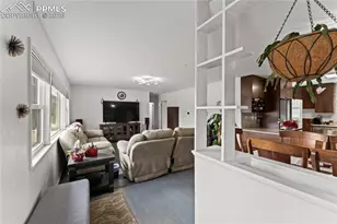 632 Pinon Dr, Colorado Springs, CO 80905 - Photo 9