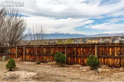1814 Meadowbrook Parkway, Colorado Springs, CO 80951 - Photo 25