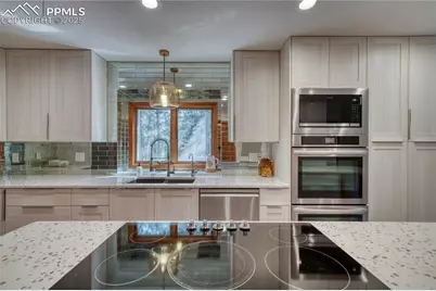 2550 Mountain Pine Lane, Colorado Springs, CO 80921 - Photo 3