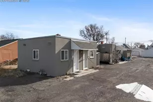 228 Plum St, Pueblo, CO 81003 - Photo 7