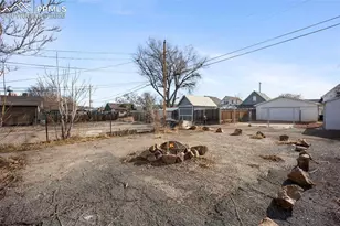 228 Plum St, Pueblo, CO 81003 - Photo 37