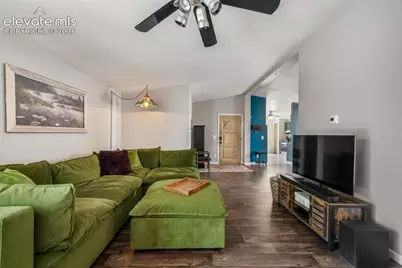 2550 Wheaton Drive, Colorado Springs, CO 80904 - Photo 7
