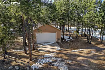 18225 Cumbres Court, Peyton, CO 80831 - Photo 5