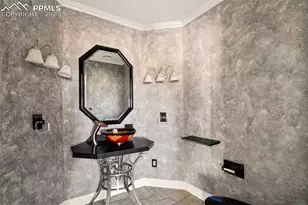 13950 Herring Rd, Colorado Springs, CO 80908 - Photo 9