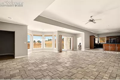 13950 Herring Road, Colorado Springs, CO 80908 - Photo 5