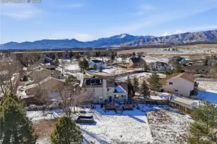 6085 Red Hill Cir, Colorado Springs, CO 80919 - Photo 3