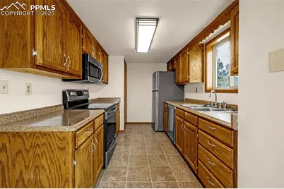 1080 Center Street, Woodland Park, CO 80863 - Photo 9