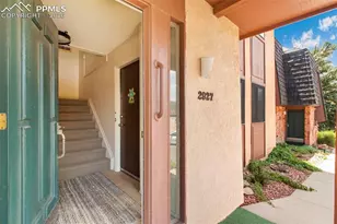 2927 Mesa Rd, Colorado Springs, CO 80904 - Photo 3