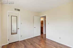 2927 Mesa Rd, Colorado Springs, CO 80904 - Photo 15