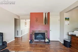 2927 Mesa Rd, Colorado Springs, CO 80904 - Photo 7