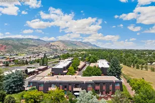 2927 Mesa Rd, Colorado Springs, CO 80904 - Photo 19