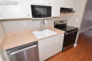 4521 N Carefree Cir, Colorado Springs, CO 80917 - Photo 9
