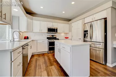 7647 Desert Wind Drive, Colorado Springs, CO 80923 - Photo 7