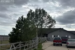 15630 Alta Plaza Cir, Peyton, CO 80831 - Photo 3