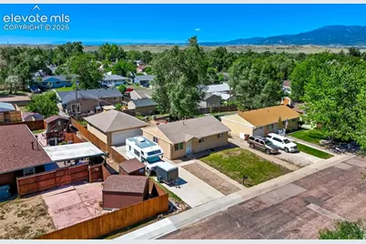 525 Aztec Drive, Colorado Springs, CO 80911 - Photo 5