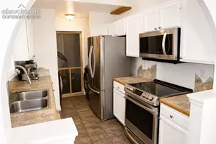 2230 Ambleside Dr, Colorado Springs, CO 80915 - Photo 7